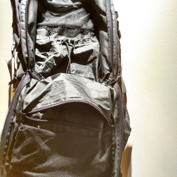 SOG Packout Barrage Internal Frame Pack - Picture 9 of 11